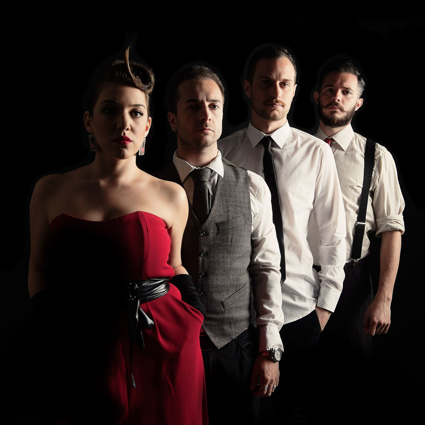 S3:E9 SwinGrowers:  Loredana Grimaudo (Lead Singer)